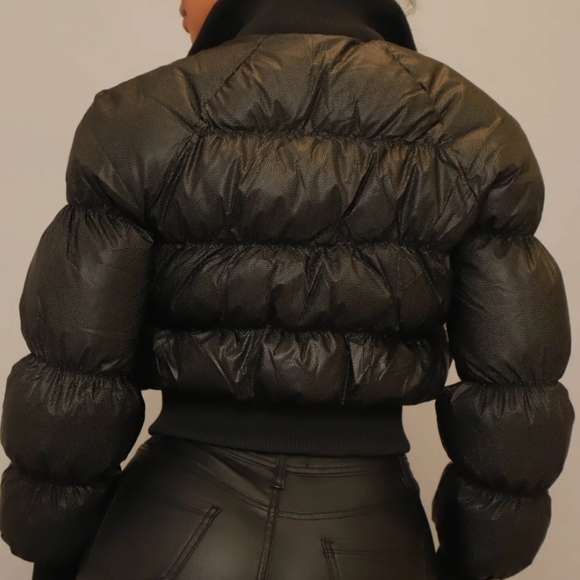 Swankaposh Pack Light Puffer Jacket Black Size Medium - Picture 3 of 6